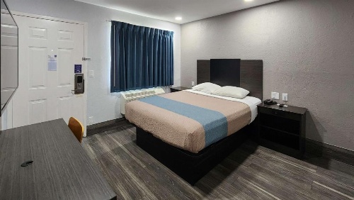 Motel 6-Galveston, TX image 15