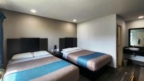 Motel 6-Galveston, TX image 31