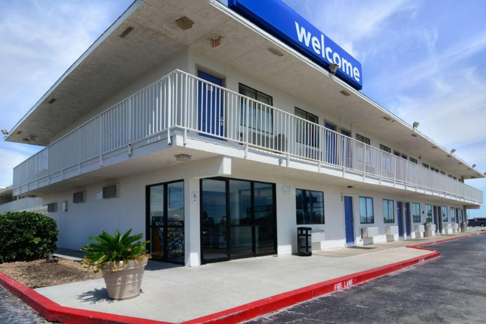 Motel 6-Galveston, TX Image 33